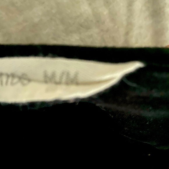 Black Urban kids tank top used twice - Picture 4 of 4